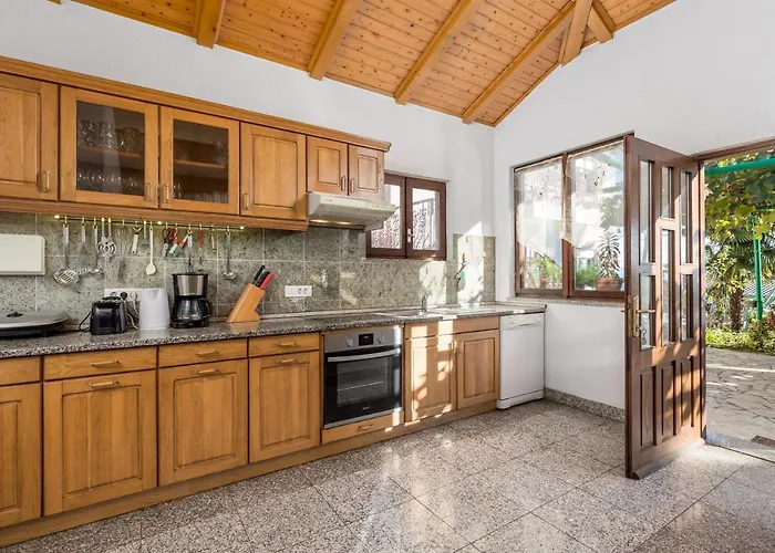 House Marica Lovran
